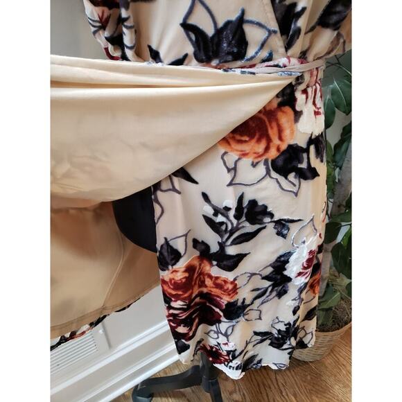 Aakaa Fit & Flare Dress Women's Large Multi Floral Lined Velour Tie Waist V Neck - Picture 16 of 16